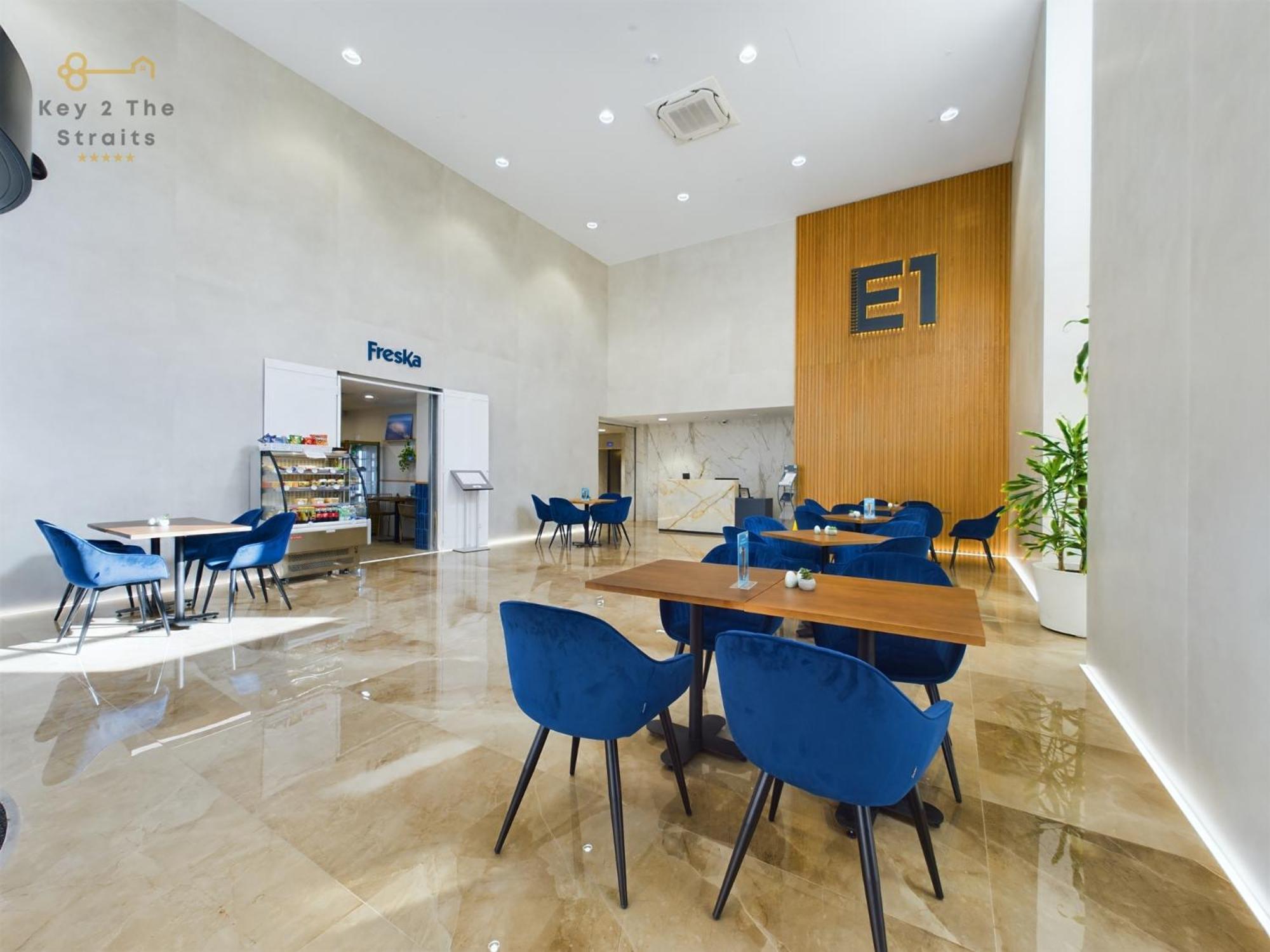 Luxury Sunrise Beach And Oceanview Room With Balcony Gibraltár Kültér fotó