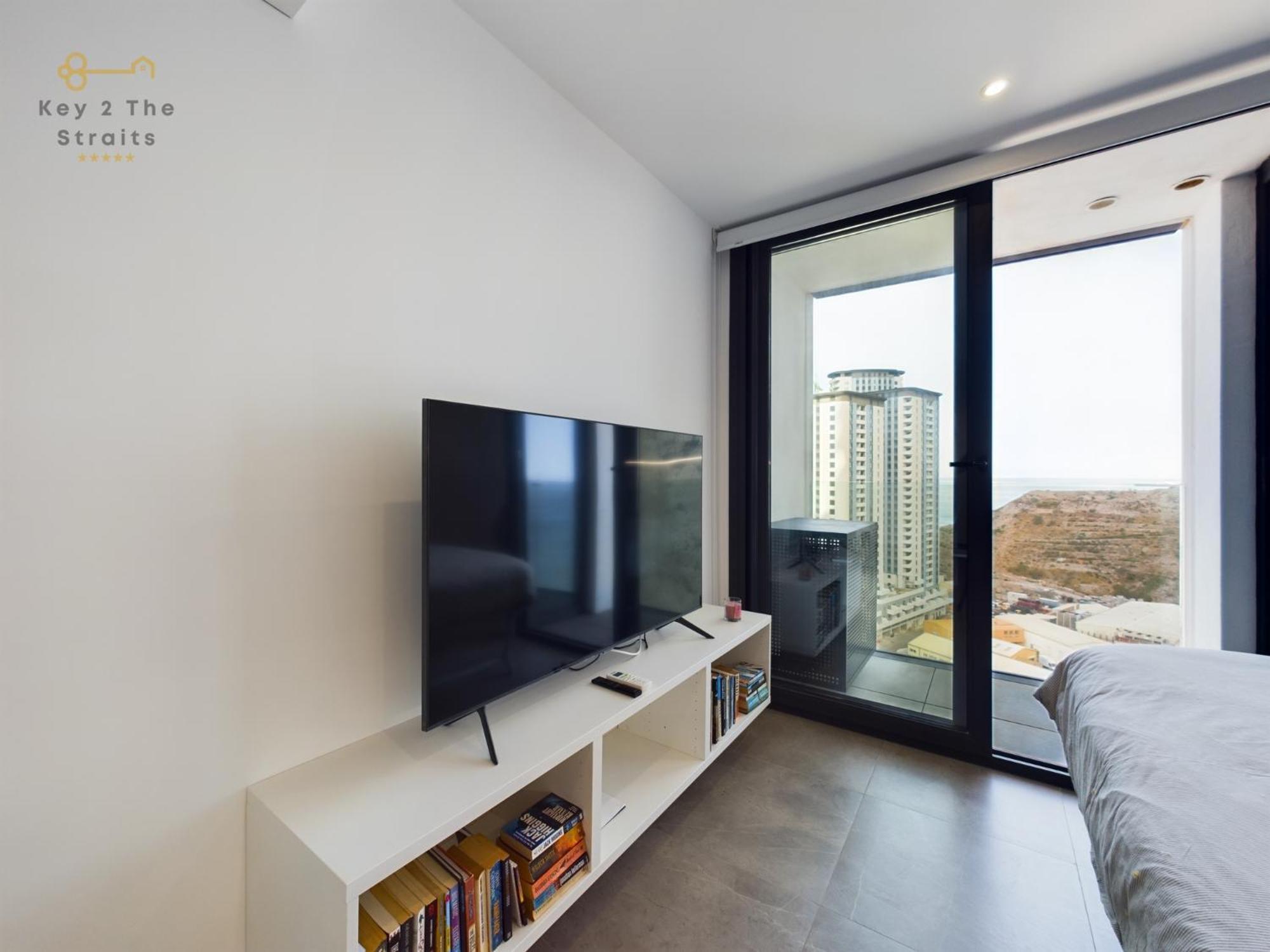 Luxury Sunrise Beach And Oceanview Room With Balcony Gibraltár Kültér fotó